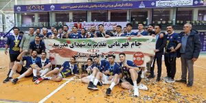 تیم فوتسال گیتی&zwnj;پسند اصفهان و جشن هفتمین قهرمانی