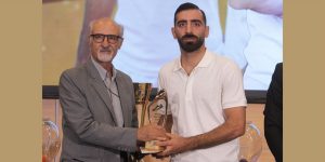 احمدعباسی کفش طلا 1403